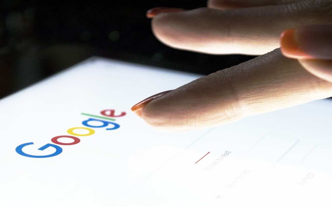 Google पर यह लाइन गलती से भी सर्च मत करना, हैक हो जाएगा सबकुछ, लुट जाएंगे आप