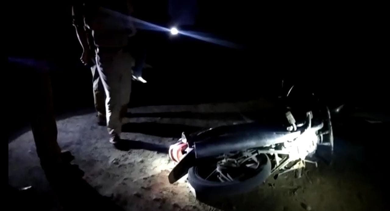 Gorakhpur News: गोरखपुर में पुलिस और बदमाशों के बीच मुठभेड़, लाखों की नगदी के साथ लुटेरे गिरफ्तार