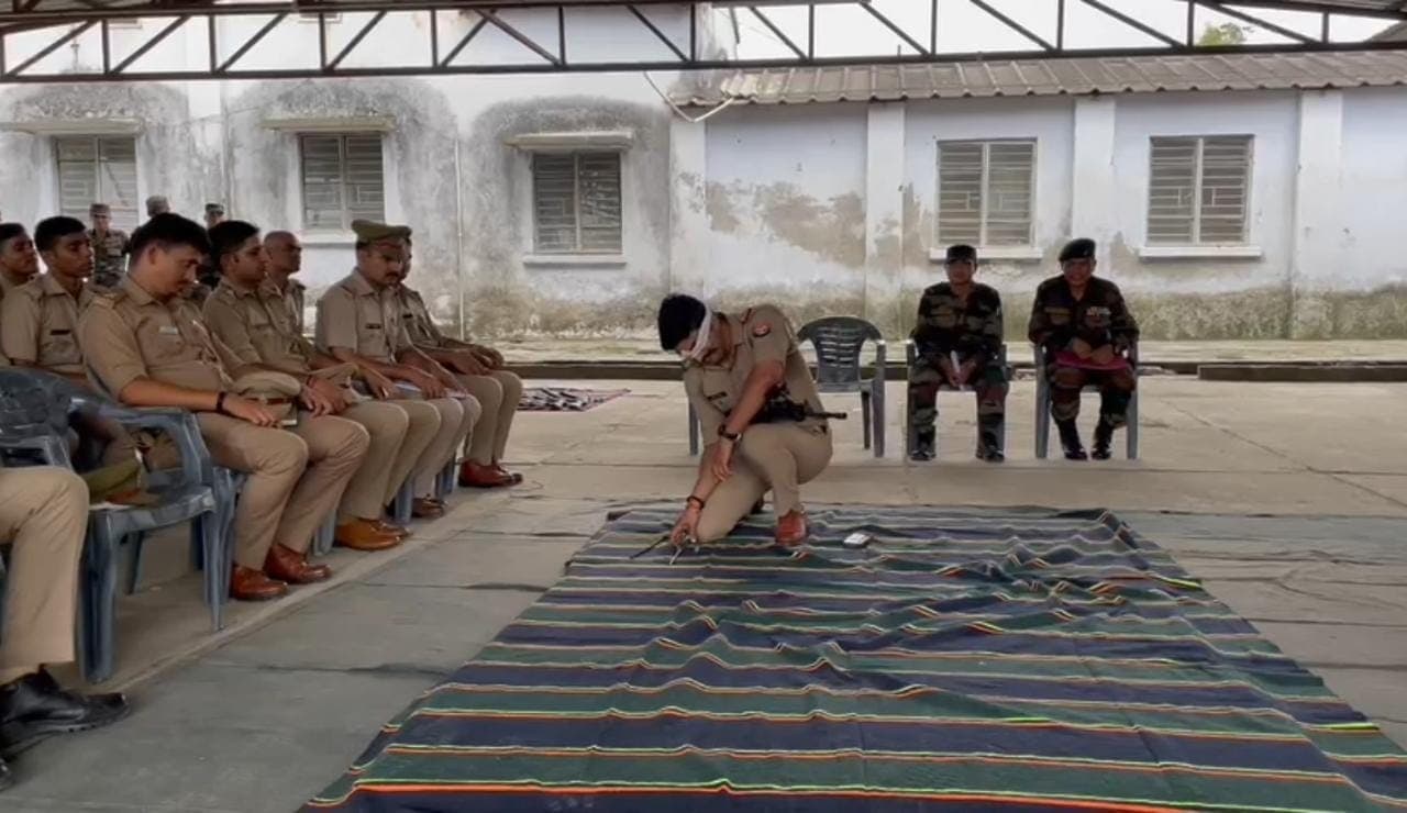 Gorakhpur: गोरखपुर में स्पेशल फोर्स तैयार, 10 आतंकियों पर भारी पड़ेगा एक सिपाही, नजर नहीं आएंगे उपद्रवी