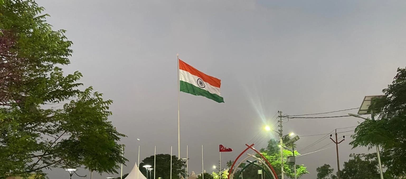 Independence Day 2023: जानिए नवाबों की कोठी हयात बख्श से कैसे बना राज भवन, देखिए Video