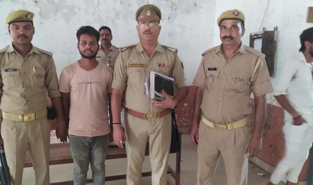 Gorakhpur: लेडी डॉन बनकर CM योगी पर हमला करने की धमकी देने वाला पुलिस के शिंकजे में, सामने आया बड़ा सच