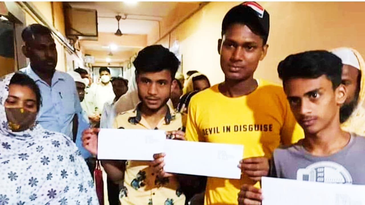 रामपुरहाट नरसंहार : मुख्यमंत्री ममता बनर्जी ने बागटुई के 10 पीड़ितों को सौंपा नियुक्ति पत्र