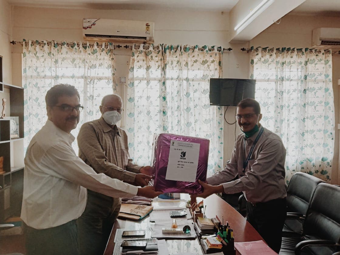 झारखंड राज्य ग्रामीण बैंक ने मजदूरों के लिए उपलब्ध कराये 500 मास्क