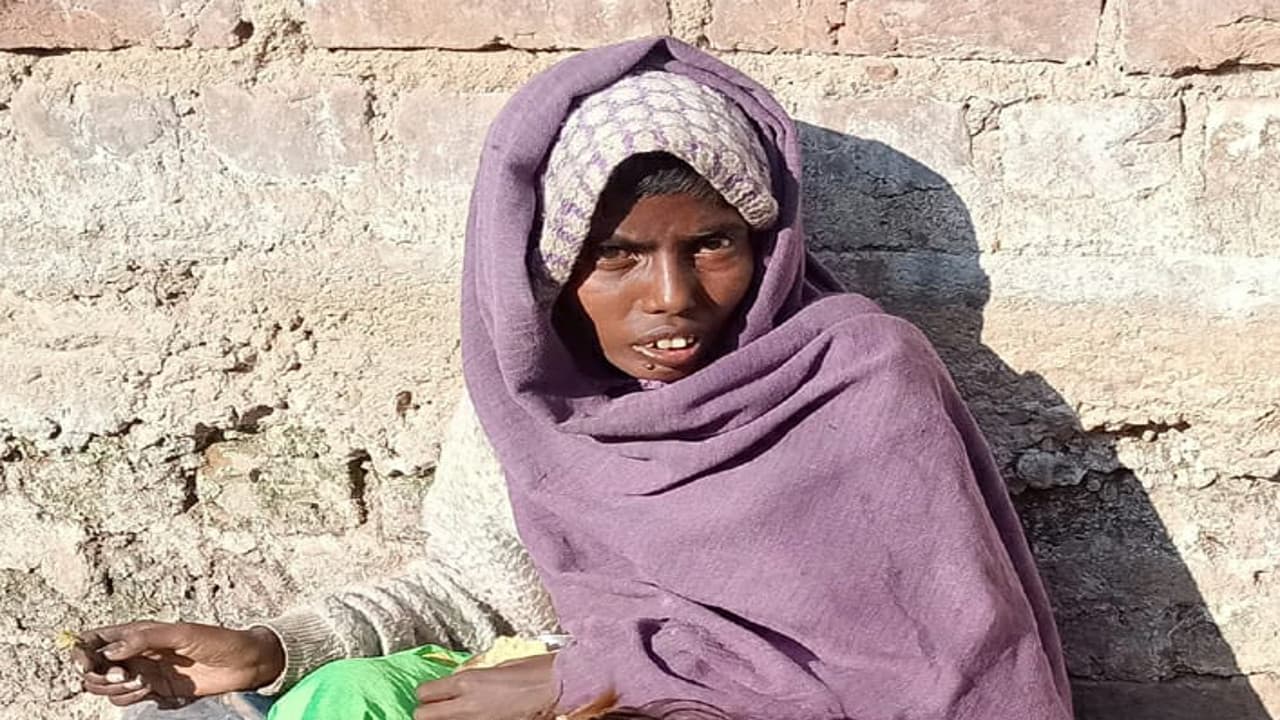 गुड़िया देवी का भरा-पूरा परिवार, फिर भी 4 दिनों तक लावारिस पड़ा रहा शव, गुमला प्रशासन ने दफनाया