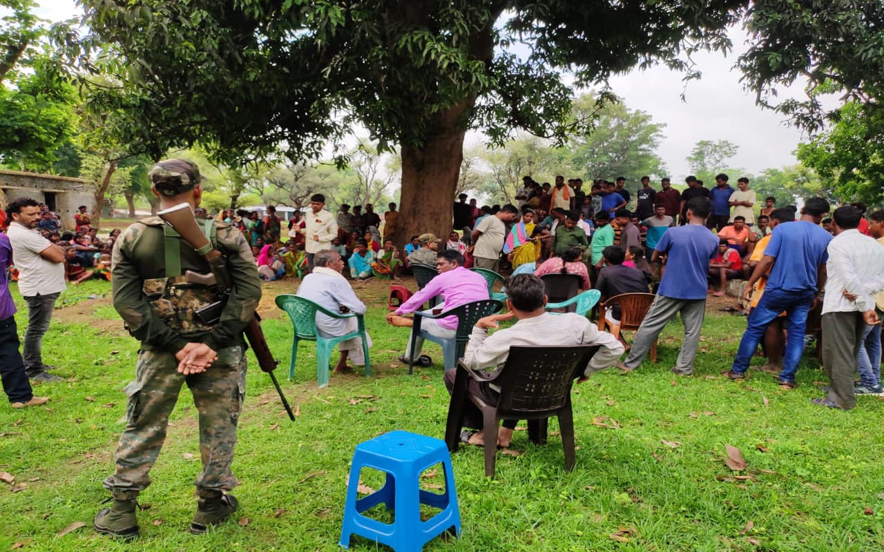 डायन-बिसाही मामला : गुमला में एक परिवार तीन साल से सामाजिक बहिष्कार का झेल रहा दंश