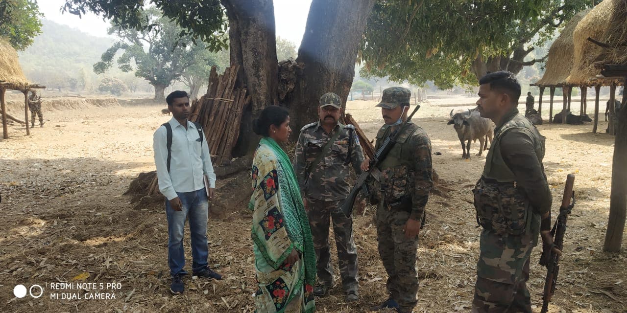 Jharkhand Crime News : गुमला में दो दिनों में दो लोगों की हत्या, ग्रामीणों ने शव लेने से किया इनकार, पुलिस ने पत्नी को सौंपा