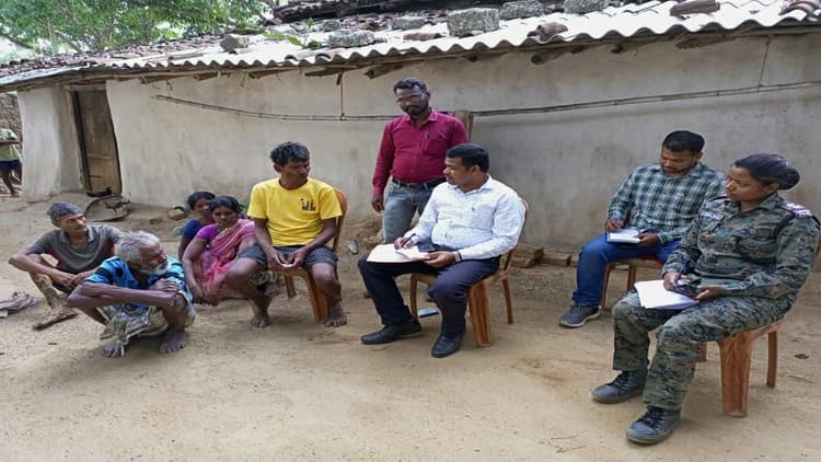 Prabhat Khabar Impact: झारखंड के मंत्री चंपई सोरेन ने लिया संज्ञान, बिहार में बंधक मजदूर दंपती हुआ मुक्त