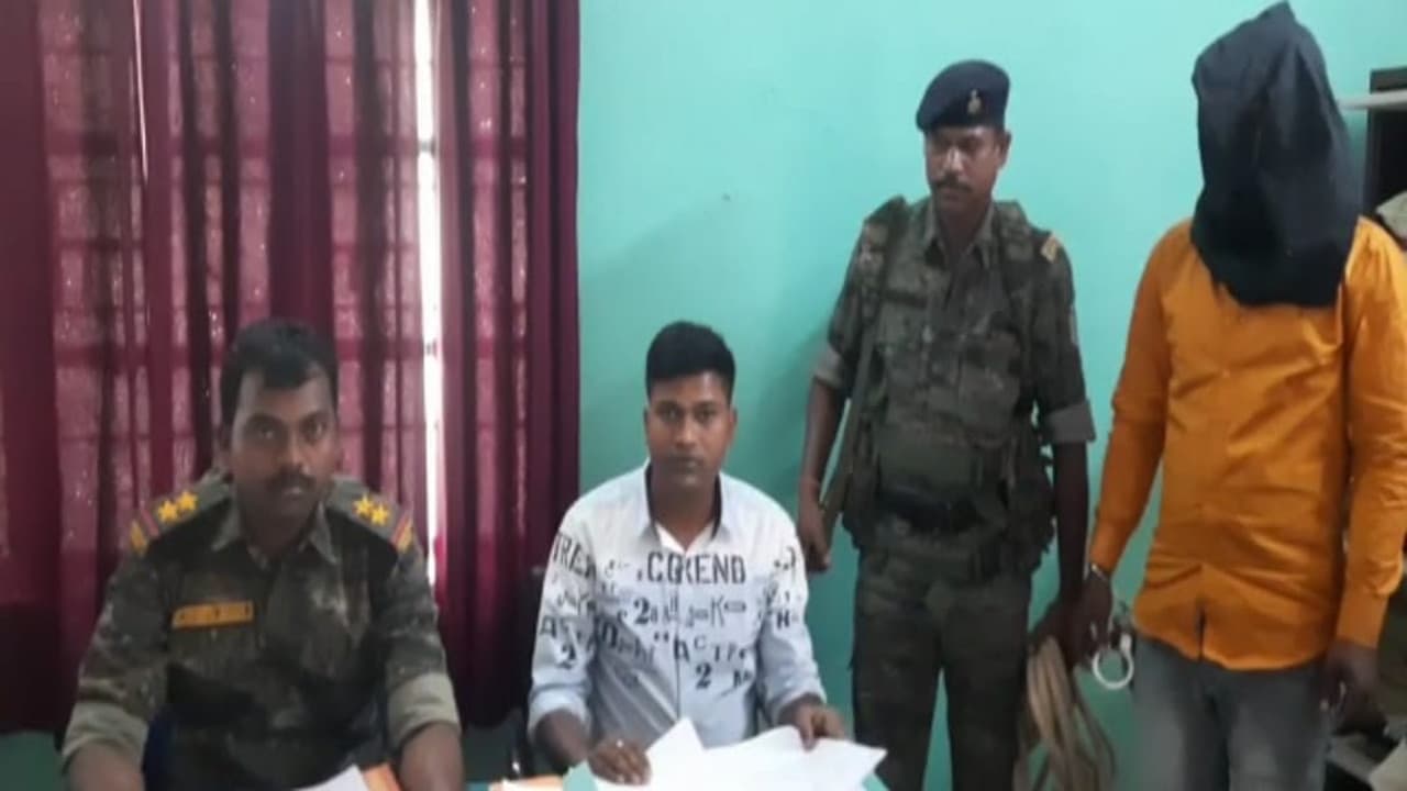 दिल्ली में बिकने से बची गुमला की नाबालिग बेटी, 20 हजार रुपये में बेचने ले जा रहा तस्कर हुआ गिरफ्तार