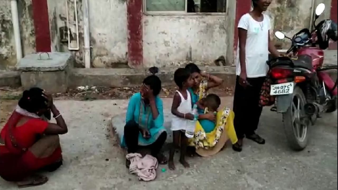 Jharkhand Crime New: गुमला में पिता की मौत से सदमे में बेटा, पांच दिन बाद तालाब से मिला शव