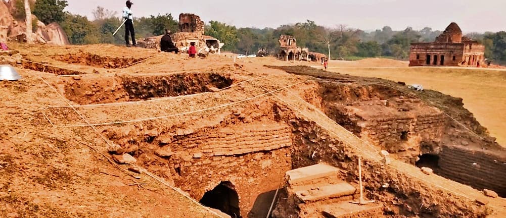 नवरत्नगढ़ की खुदाई में मिला राजा का खुफिया महल, मुगल सम्राट से बचने के लिए स्थापित की थी अपनी राजधानी