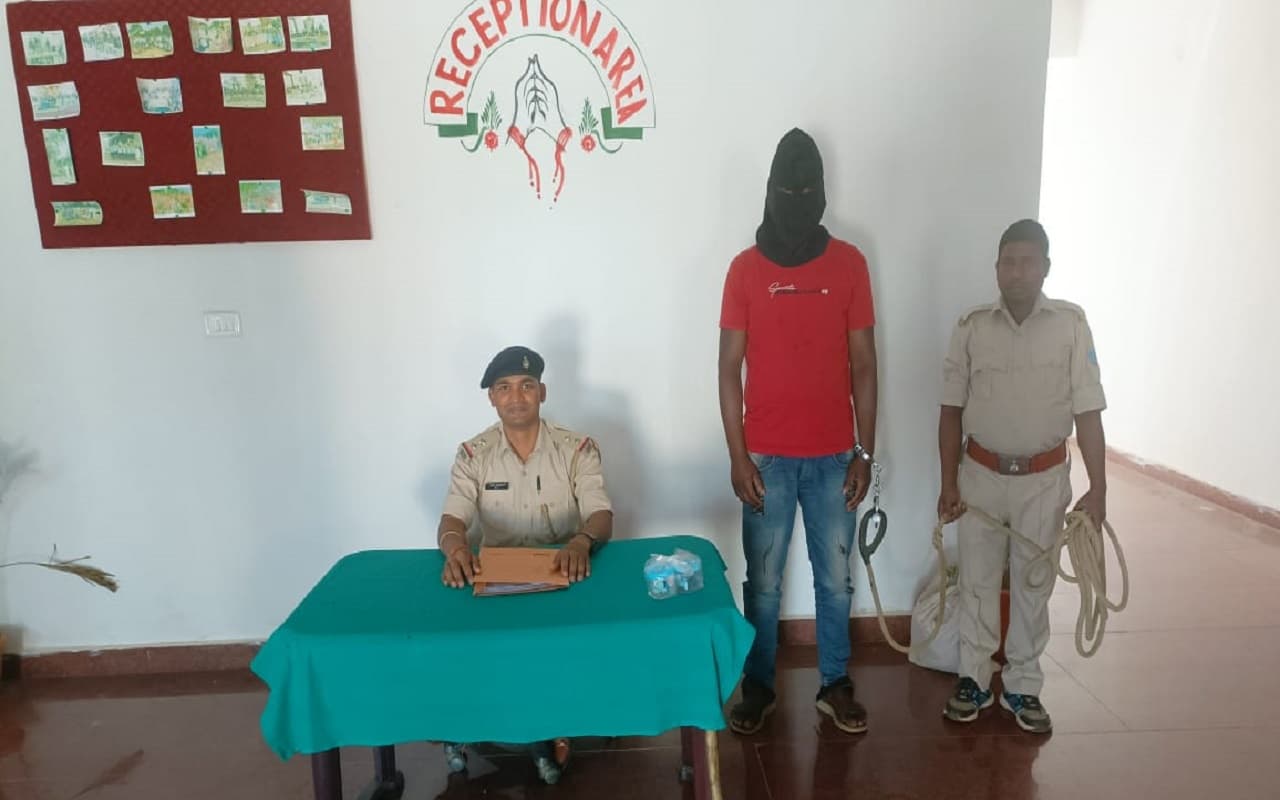 गुमला में दोस्त की बहन का अपहरण कर दुष्कर्म का प्रयास, ग्रामीणों ने युवक की पहले की पिटाई, फिर पुलिस को सौंपा