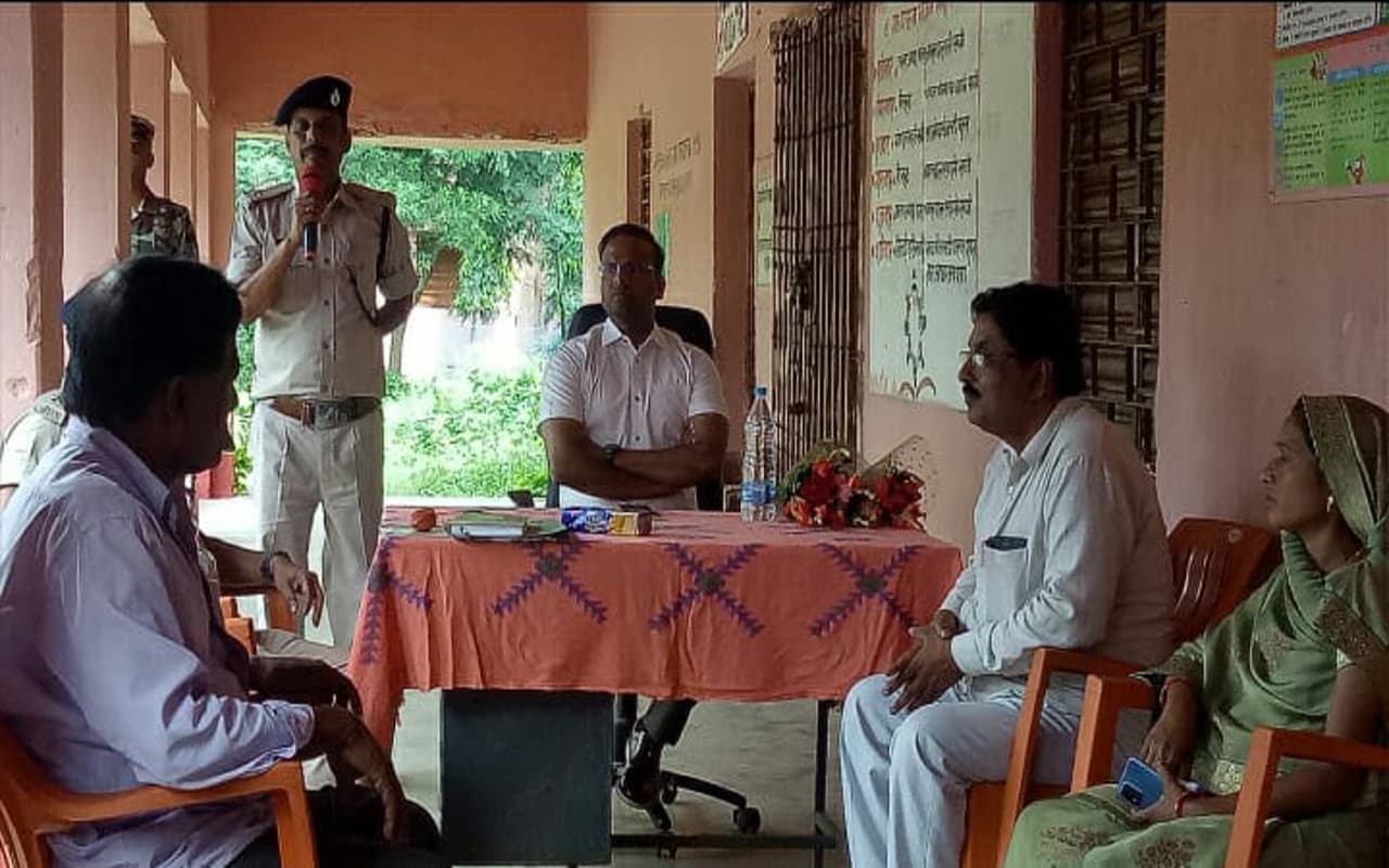 Muharram 2022: शांतिपूर्ण तरीके से आपसी सद्भाव में मनाएं मुहर्रम, गुमला एसपी ने लोगों से की अपील