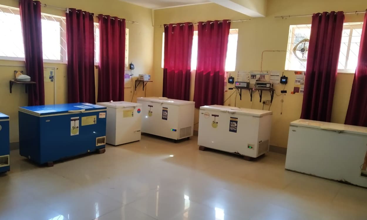 Corona Vaccine Latest News : गुमला के 7850 लोगों को पहले फेज में लगेगा कोरोना टीका, जिले के इन सेंटर्स के बारे में जानें