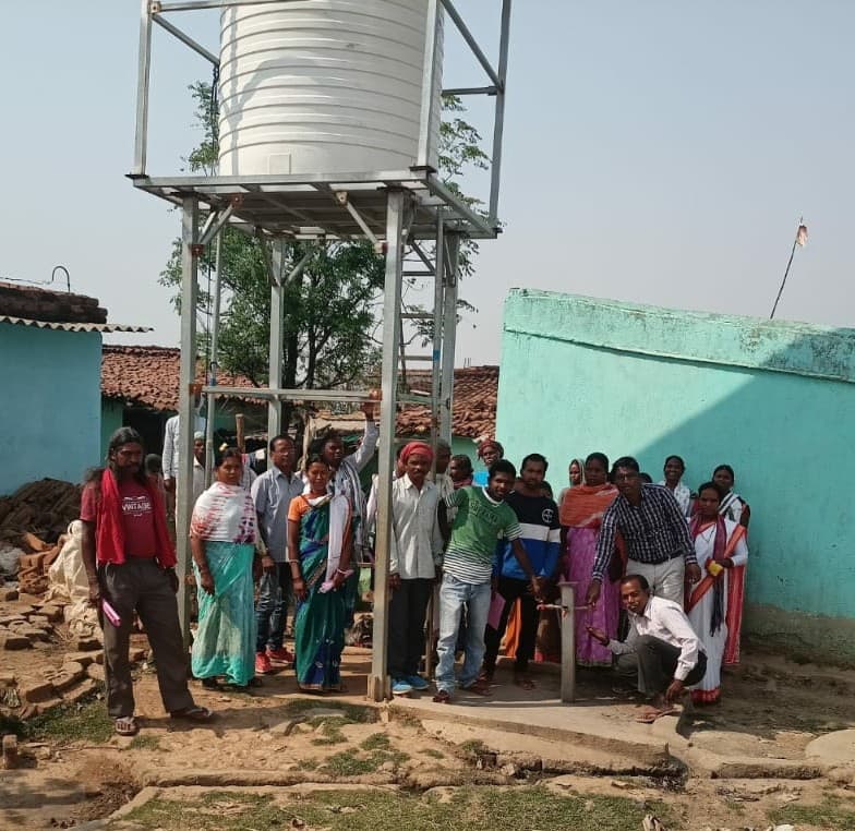 14वें वित्त आयोग की राशि से सोलर जलमीनार, पानी टैंकर व सोलर लाइट की खरीदारी में सरकारी राशि का बंदरबांट, आदेश के बावजूद जांच रिपोर्ट नहीं सौंप रहे बीडीओ