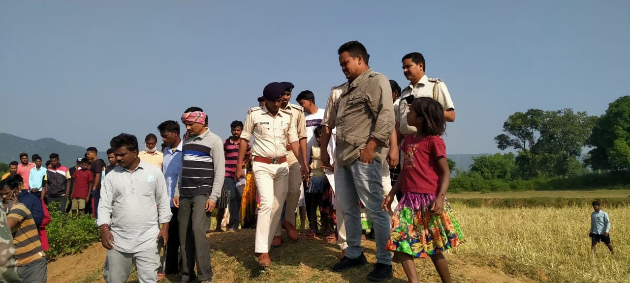 Double Murder : झारखंड में डबल मर्डर से दहशत, भाई-बहन को अपराधियों ने बेरहमी से मार डाला, पढ़िए दिल दहला देनेवाली ये रिपोर्ट