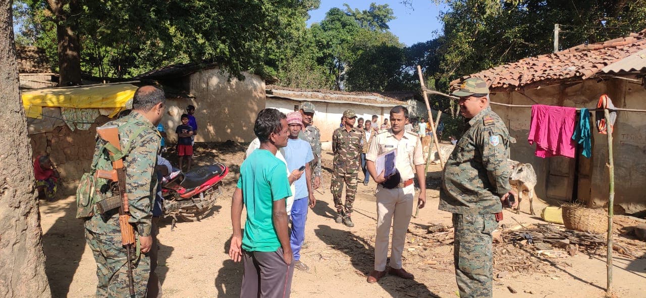 झारखंड में अपराधियों ने महिला को टांगी से क्यों काट डाला, पढ़िए ये रिपोर्ट