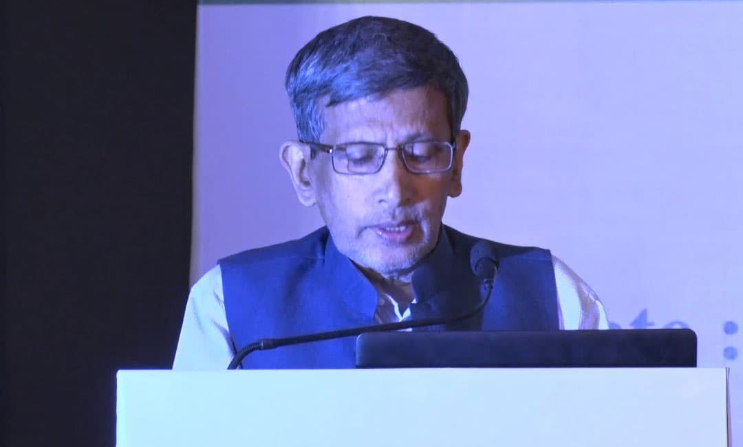 2 साल की बच्ची के लंग्स में मिली स्प्रिंग, ऑपरेशन कर डॉक्टरों ने निकाला, एक महीने से खांसी-जुकाम से थी पीड़ित