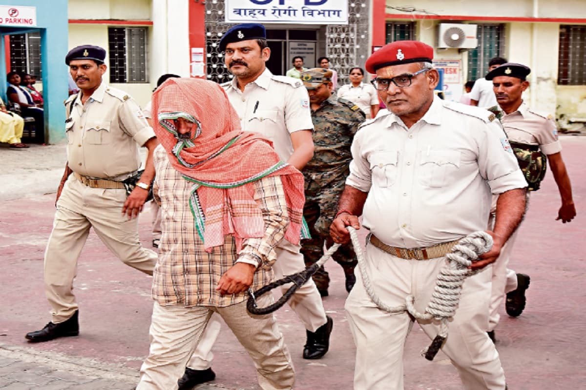 136 दिन बाद CGPC का पूर्व प्रधान गुरमुख मुखे गिरफ्तार, दुष्कर्म और अप्राकृतिक यौनाचार का है आरोपी 136 दिन बाद CGPC का पूर्व प्रधान गुरमुख मुखे गिरफ्तार, दुष्कर्म और अप्राकृतिक यौनाचार का है आरोपी