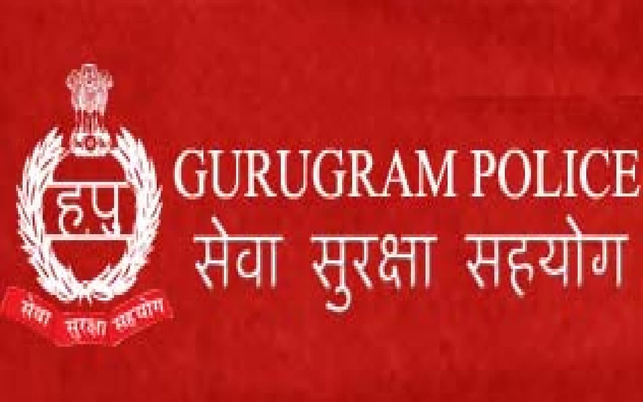 Gurugram: बजरंग दल के सदस्यों ने खुले में नमाज पढ़ रहे लोगों के खिलाफ की नारेबाजी, पुलिस ने किया बीच-बचाव