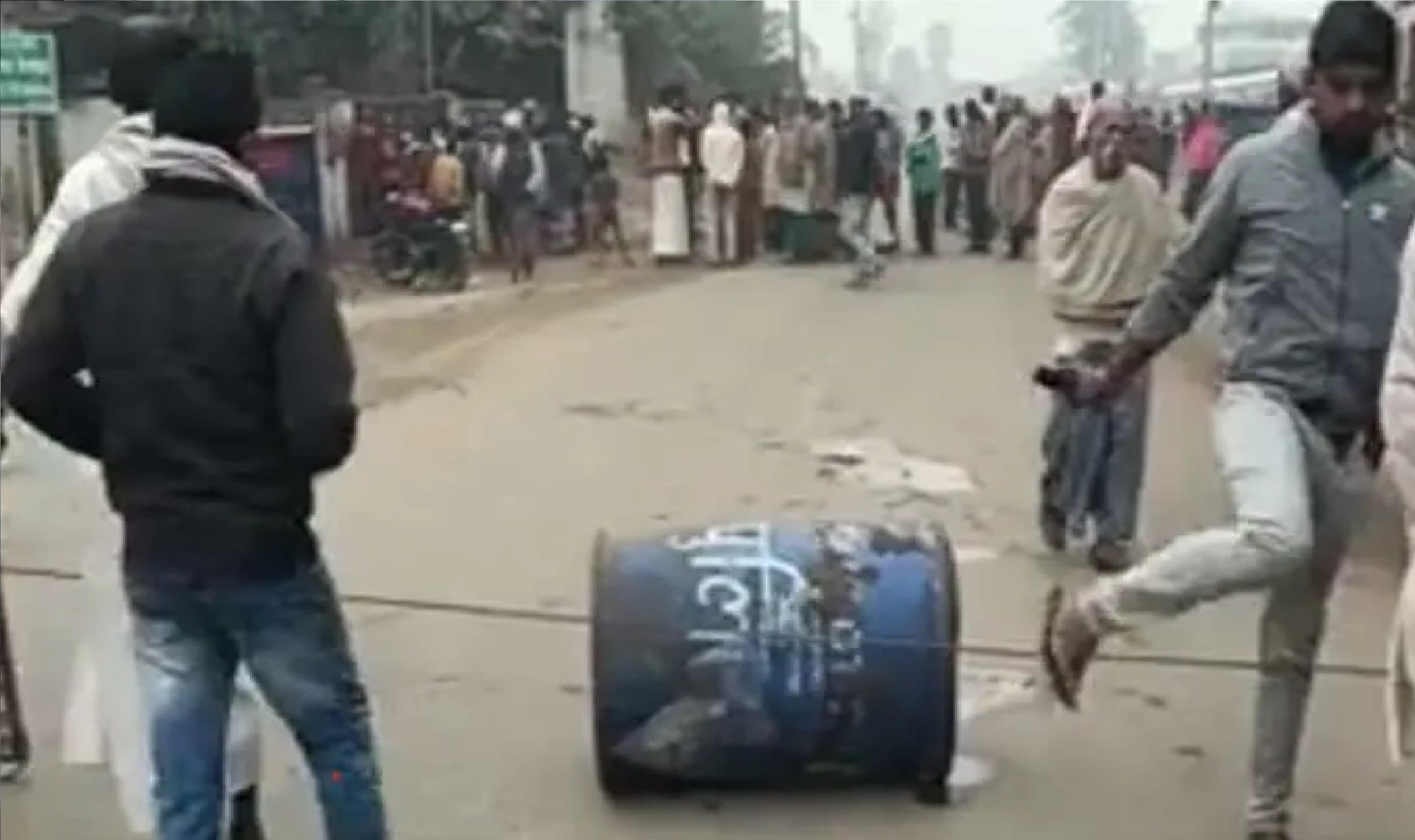 नालंदा में पुलिस हिरासत में युवक की संदिग्ध परिस्थितियों में मौत, परिजनों ने जमकर काटा बवाल