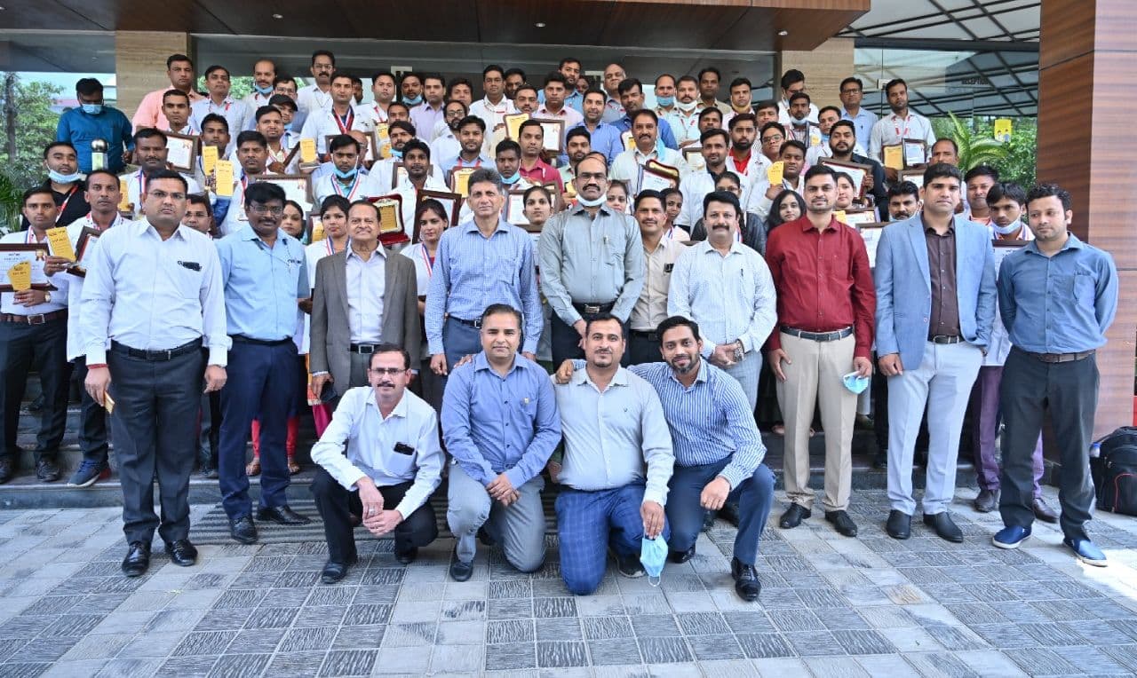 GVK EMRI का मनाया गया वार्षिक समारोह, 108 और 102 एम्बुलेंस के 54 कर्मचारी किए गए सम्मानित