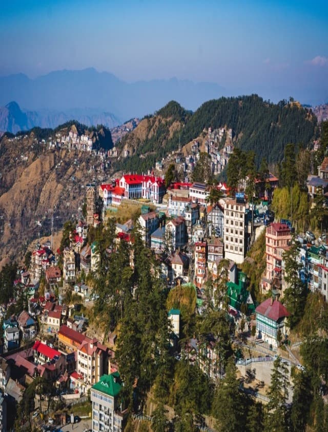 PHOTOS: भारत नहीं ये हैं दुनिया के पांच सबसे पुराने मेट्रो स्टेशन, जहां हर रोज लाखों लोग करते हैं सफर