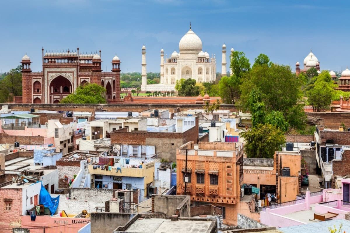 Agra Tourist Place: आगरा में सिर्फ ताजमहल ही नहीं इन 4 जगहों की भी करें सैर, देखिए तस्वीरें