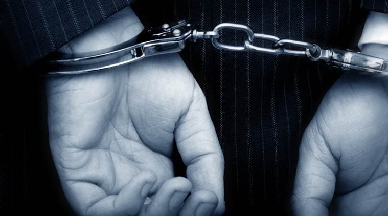 Bihar News : गुरु ने की छात्रा से अश्लील बातें, ऑडियो वायरल होने पर शिक्षक की पिटाई, हुए गिरफ्तार
