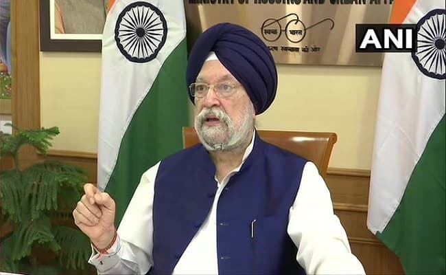 वैक्सीन पर बड़ा बवाल: केंद्रीय मंत्री हरदीप सिंह पुरी ने पंजाब पर लगाया आरोप, बोले- मोहाली के निजी अस्पतालों को 3200 रुपये में दिया गया टीका