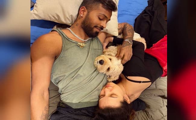 Hardik Pandya ने जब मंगेतर से पूछा- 'बेबी मैं क्‍या हूं तेरा?' मिला ऐसा जवाब...VIDEO