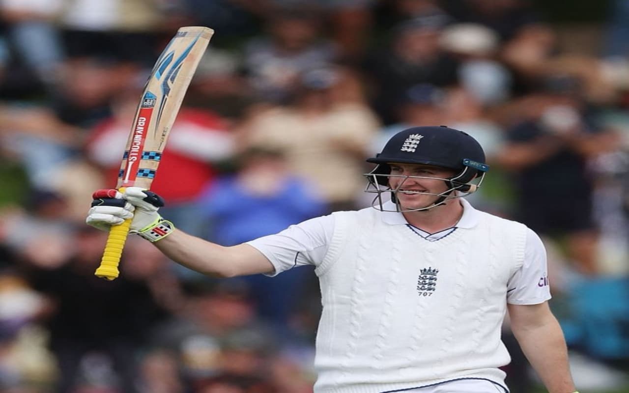 ENG vs NZ: हैरी ब्रूक ने बजाई कीवी गेंदबाजों की बैंड, टेस्ट की 9वें पारी में जड़ा चौथा शतक, देखें रिकॉर्ड