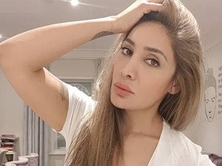 नेपोटिज्म पर सोफिया हयात बोली- मुझे ‘बेचने और खरीदने’ की कोशिश कर रहे थे लोग…