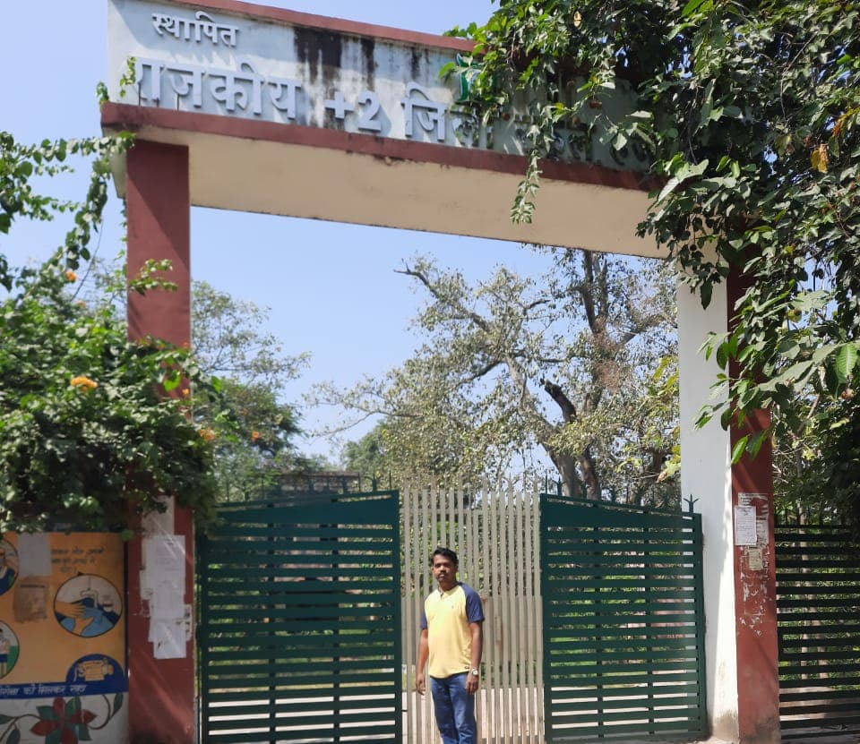 हजारीबाग के 4 उत्कृष्ट स्कूलों पर लगा ग्रहण, घोषणा के बाद भी नहीं हुआ शिक्षकों का चयन, जानें क्या है मामला