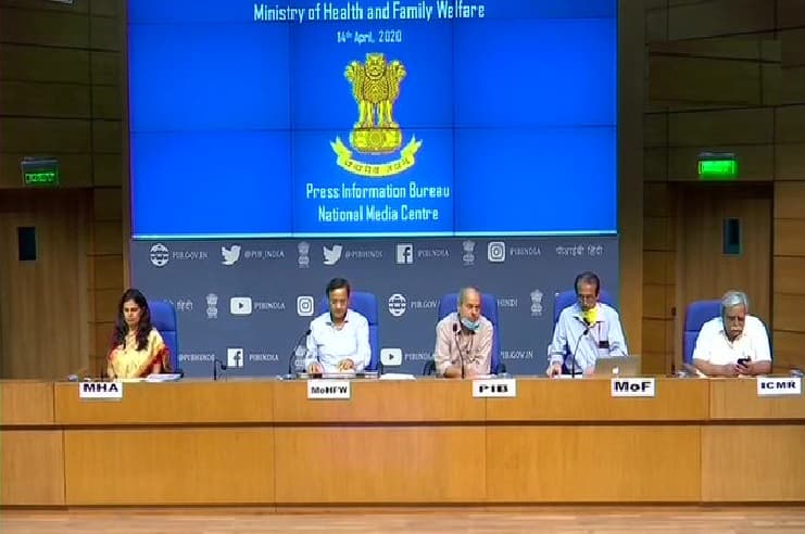 कोरोना से  देश में अबतक 1036 लोग स्वस्थ हुए, 24 घंटे में 33 लोगों की मौत : स्वास्थ्य मंत्रालय