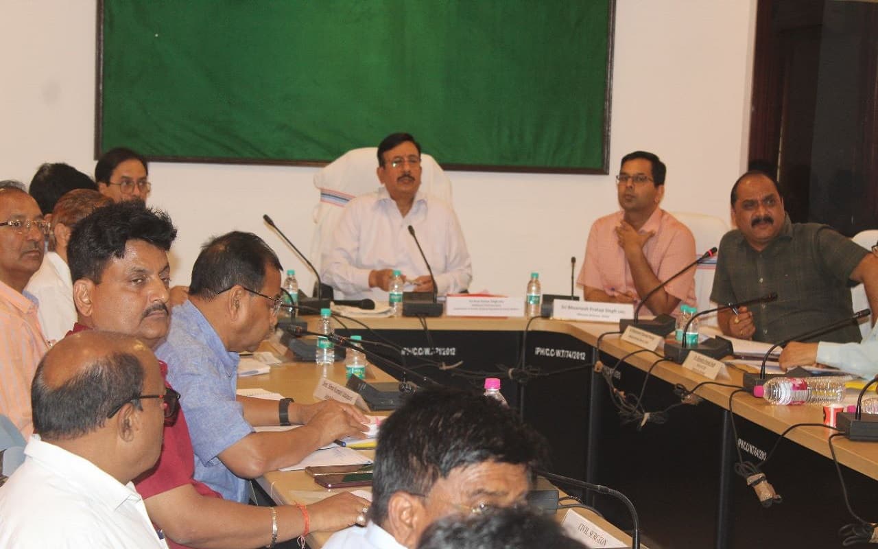 झारखंड: स्वास्थ्य विभाग के अपर मुख्य सचिव का निर्देश, रोजाना 10 मरीजों को टेलीमेडिसिन सेवा से जोड़ें सभी सीएचओ