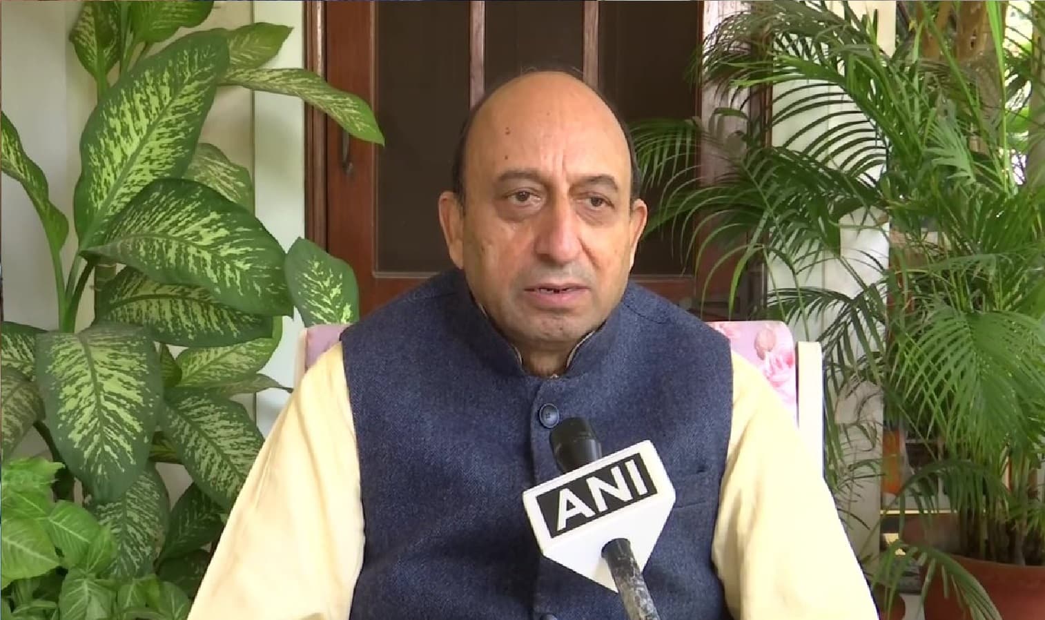 कोरोना संक्रमण के इतने ज्यादा मामलों के लिए तैयार नहीं थी यूपी सरकार, स्वास्थ्य मंत्री ने मानी कमी