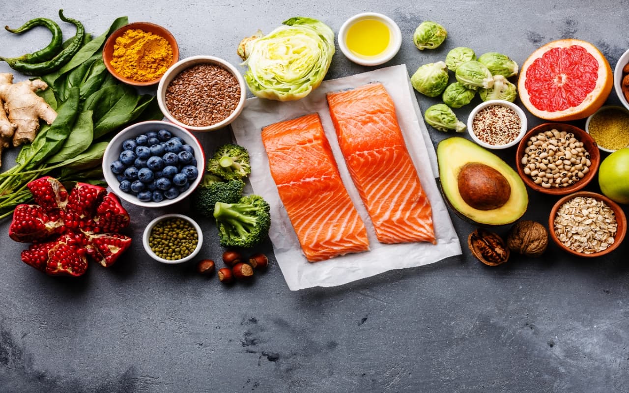 क्या आप अपना स्वास्थ्य सुधारना चाहते हैं? तो अपनायें ये Health Tips जो आपको रखेंगे Healthy