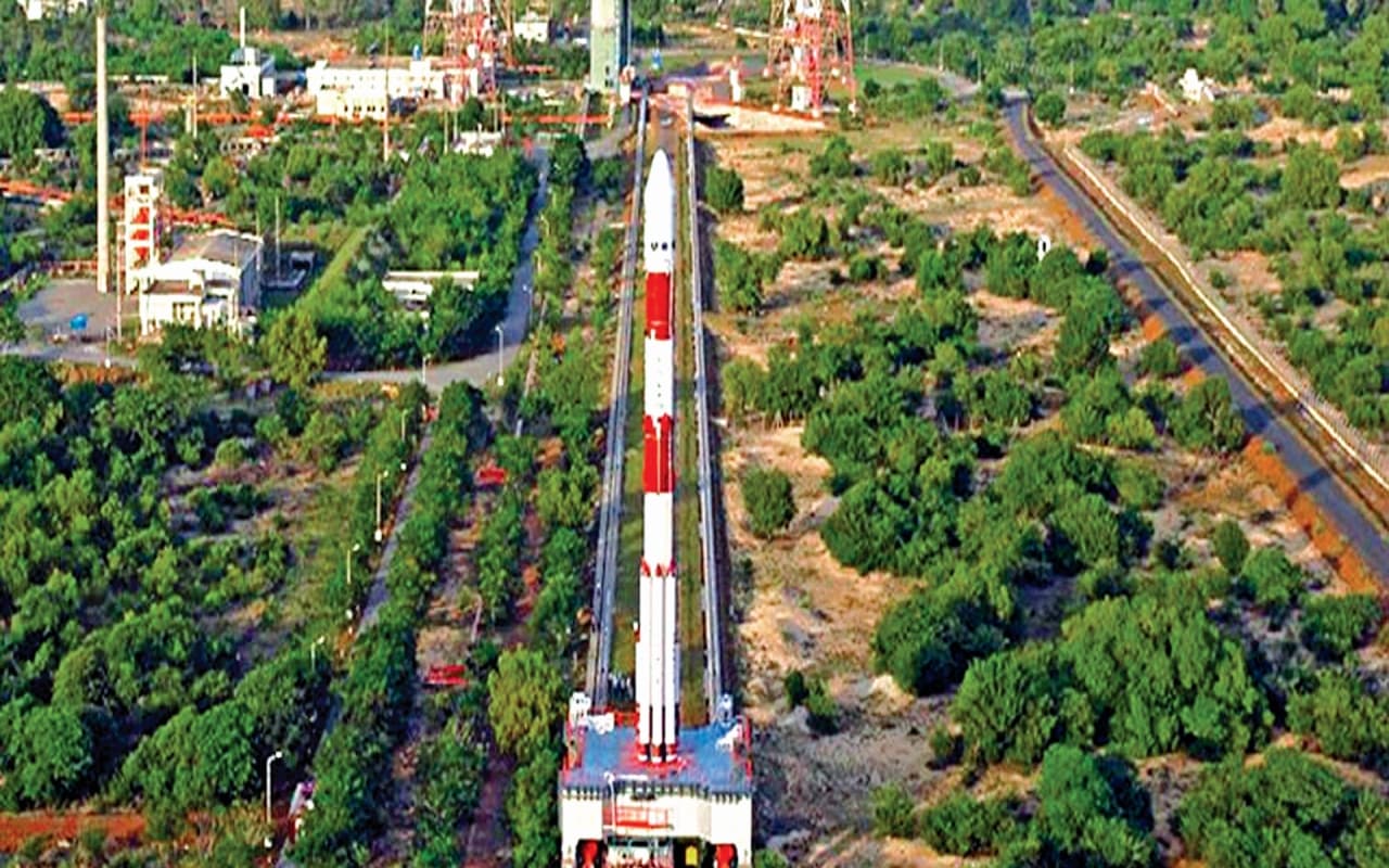 झारखंड : चंद्रयान के लिए लॉन्चिंग पैड बनानेवाले HEC कर्मी खुद पैसे के लिए है मोहताज