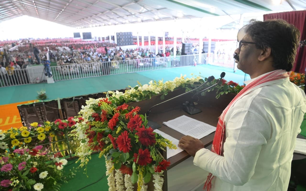 Jharkhand Foundation Day: झारखंड स्थापना दिवस पर रांची के मोरहाबादी से सीएम हेमंत सोरेन की 5 बड़ी घोषणाएं