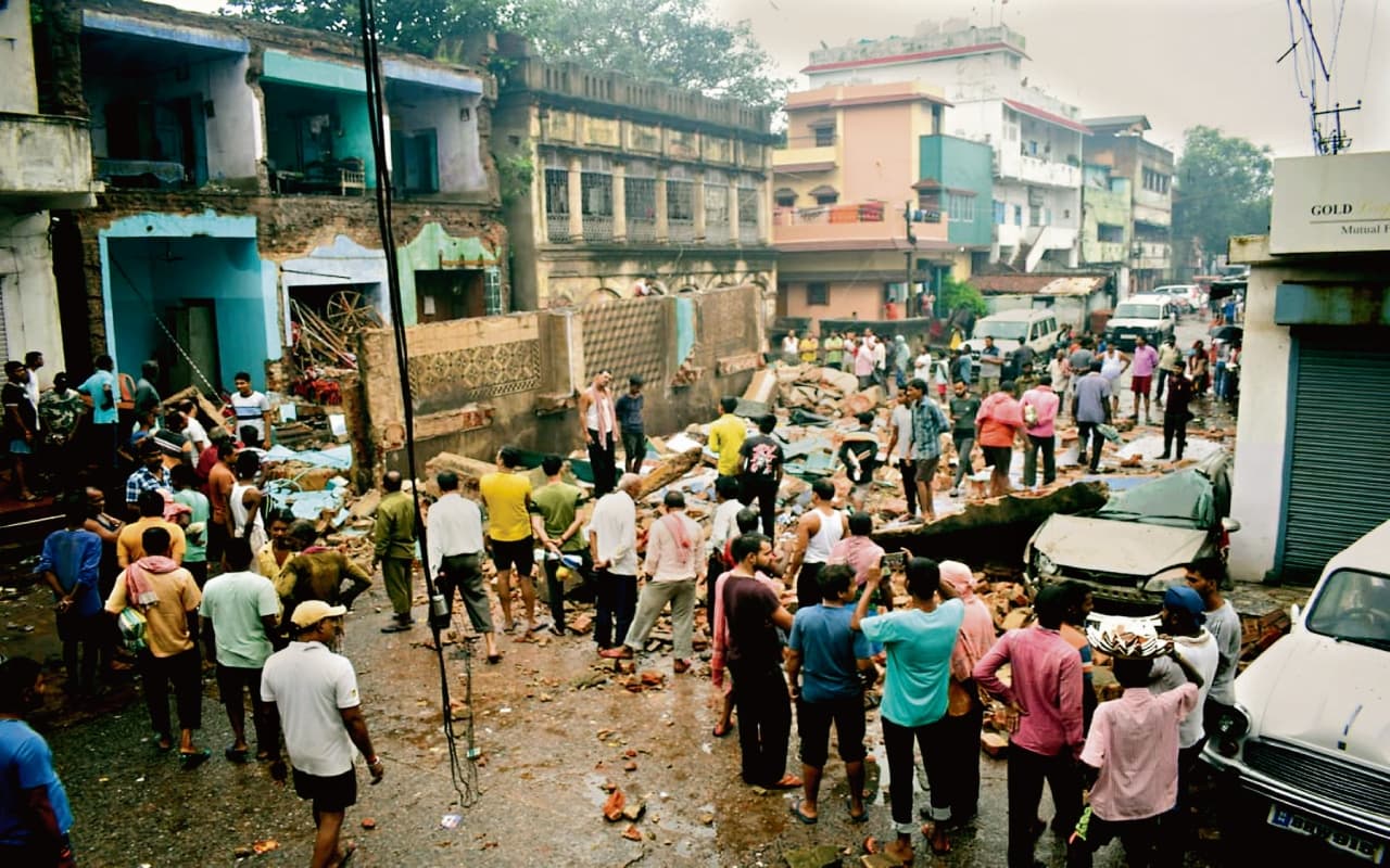 धनबाद में लगातार बारिश से जनजीवन अस्त-व्यस्त, कोयला उत्पादन प्रभावित, अगले दो दिनों तक होगी भारी वर्षा