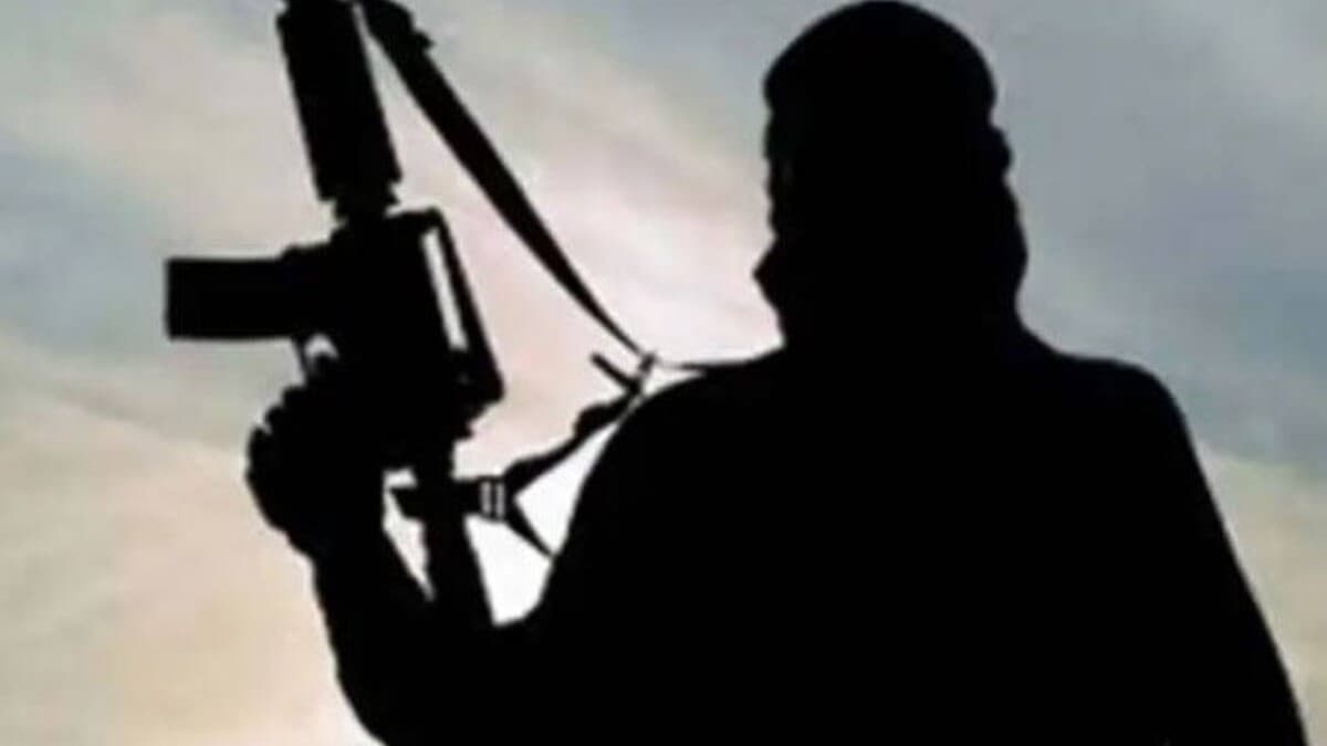 High Alert In UP: केरल में हुए बम धमाकों के बाद यूपी में हाई अलर्ट, खुफिया एजेंसियों से पुलिस ने साधा संपर्क