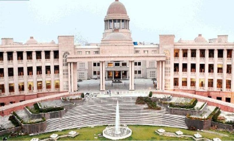 UP Nikay Chunav: आरक्षण को लेकर लखनऊ खंडपीठ में आज होगी सुनवाई, शीतकालीन अवकाश में भी खुलेगा कोर्ट