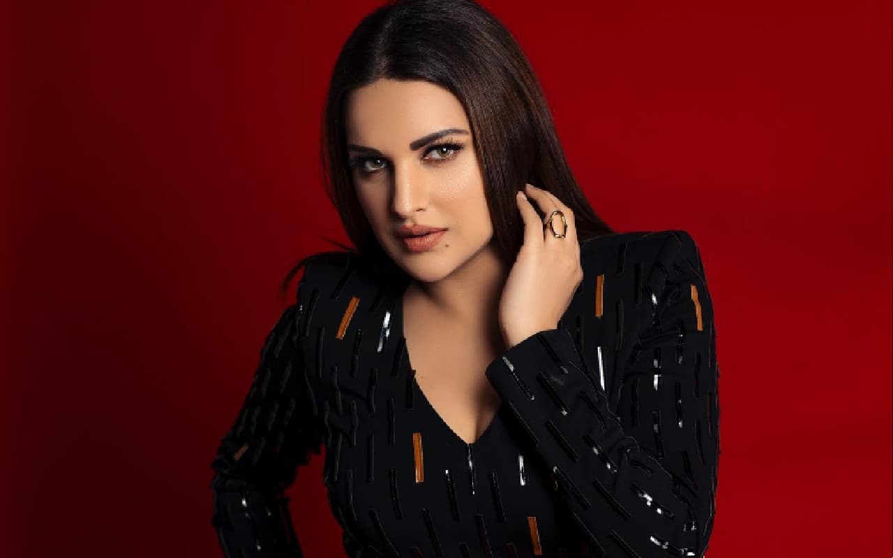 Bigg Boss 13 के बाद डिप्रेशन में चली गईं थी हिमांशी खुराना, बोलीं- इवेंट में जानें से पहले पेनिक अटैक…