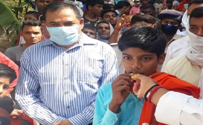 Bihar Board BSEB 10th Result 2020 : जानिए देश की तरक्की में किस तरह अपना योगदान देना चाहते हैं बिहार बोर्ड के टॉपर्स Bihar Board BSEB 10th Result 2020 : जानिए देश की तरक्की में किस तरह अपना योगदान देना चाहते हैं बिहार बोर्ड के टॉपर्स