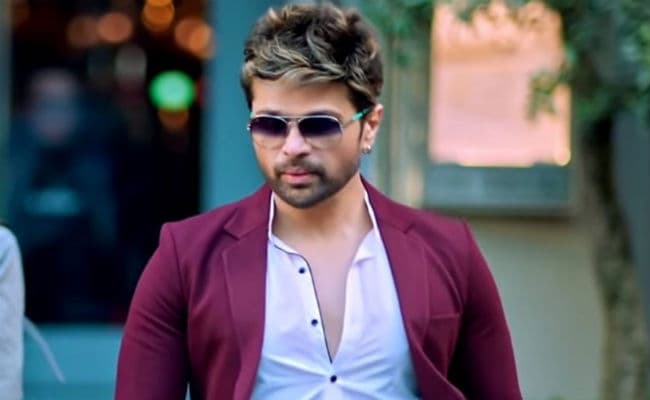 हिमेश रेशमिया ने लॉकडाउन में कंपोज कर डाले 300 नए गाने, शेयर होने लगे ऐसे Memes