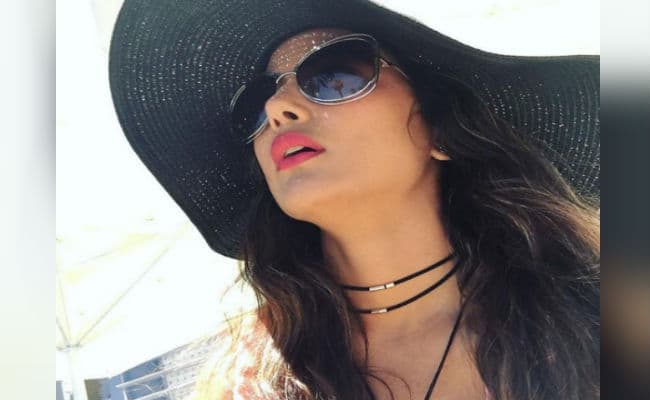 Happy Holi 2023: बॉलीवुड से लेकर टीवी इंडस्ट्री तक, सभी स्टार्स ने जमकर खेली होली, देखें VIDEO