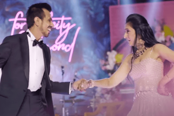 Dhanashree Verma और Yuzvendra Chahal ने 'चुरा के दिल मेरा' सॉन्ग पर किया जोरदार डांस, सोशल मीडिया पर Video वायरल