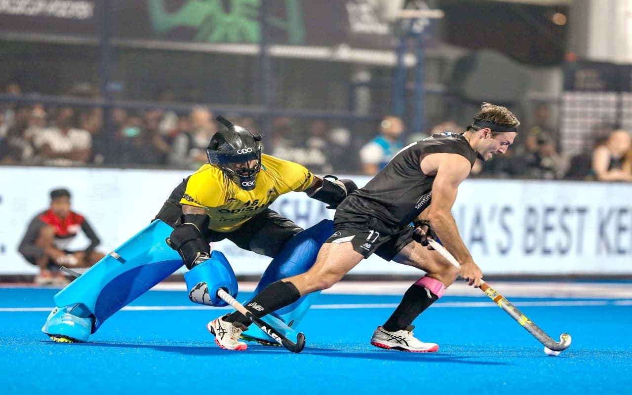 Hockey World Cup 2023: पेनल्टी शूटआउट में न्यूजीलैंड से हारा भारत, 48 साल बाद खिताब जीतने का सपना टूटा, PHOTOS