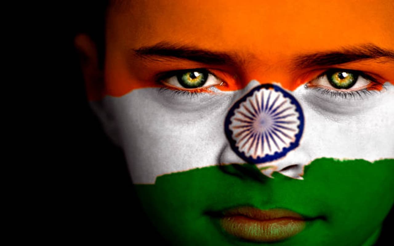 Happy Independence Day Wishes :  
आजादी के जश्न पर भेजें ये खास संदेश...