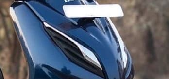 Fancy Number Plate का नहीं देखा होगा ऐसा जुनून, एक लाख की स्कूटी का नंबर प्लेट 1 करोड़ का